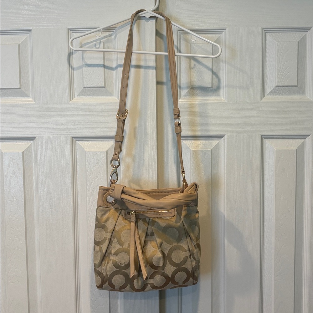 NWT Vintage Coach 13420 Beige Purse - Picture 5 of 10